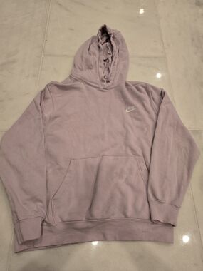 Nike Lavender Hoodie with Front Pocket